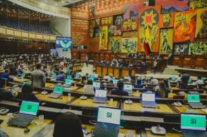 Con el propósito de optimizar la infraestructura judicial en la ciudad de Riobamba y ofrecer una atención más digna a la ciudadanía, el Consejo de la Judicatura de Chimborazo reubicó sus oficinas administrativas al edificio Esmeraldas, antigua sede de la Corporación Financiera Nacional (CFN), ubicado en la esquina de las calles Veloz y García Moreno.