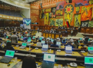 Con el propósito de optimizar la infraestructura judicial en la ciudad de Riobamba y ofrecer una atención más digna a la ciudadanía, el Consejo de la Judicatura de Chimborazo reubicó sus oficinas administrativas al edificio Esmeraldas, antigua sede de la Corporación Financiera Nacional (CFN), ubicado en la esquina de las calles Veloz y García Moreno.