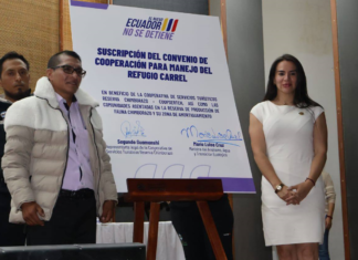 El Ministerio de Ambiente, Agua y Transición Ecológica del Ecuador, liderado por la ministra María Luisa Cruz, suscribió un importante convenio con nueve comunidades de la Sierra Centro para el manejo del Refugio Carrel, ubicado en la emblemática Reserva de Producción de Fauna Chimborazo.