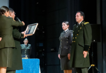 En un acto solemne, el 23 de julio, se llevó a cabo el esperado cambio de mando de la Subzona de Policía Chimborazo N° 6 en el Teatro León. El coronel Julio Vinicio Camacho asumió la comandancia, sucediendo al coronel Waldo Zurita, quien a partir de ahora ocupará el cargo de comandante de la Zona 3.