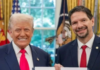 El nuevo embajador de Ecuador en Estados Unidos, Pablo Zambrano, presentó oficialmente sus cartas credenciales al presidente estadounidense Donald J. Trump, en una ceremonia protocolar que marca el inicio formal de su misión diplomática en Washington D.C.