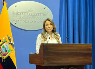 El Ejecutivo anunció la semana pasada, una reorganización estatal que recorta ministerios y secretarías; ante esto varios sectores sociales criticaron el proceso por falta de diálogo y claridad institucional.