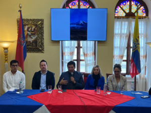 La organización de la segunda edición de la carrera “10K Fundación del Ecuador” ha levantado expectativas más allá del deporte. Esta iniciativa es impulsada por la empresa Eventi con respaldo del Gobierno Autónomo Descentralizado Municipal del cantón Riobamba, propone fomentar la actividad física y resaltando a Riobamba como la cuna de la historia nacional a través de una conjunción de cultura, patrimonio e identidad.