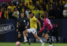 La jornada 19 de la LigaPro Ecuabet 2025 se disputó entre el viernes 4 y el lunes 7 de julio, dejando resultados que mantienen viva la pelea, tanto en la parte alta como en la baja de la tabla. El partido inaugural lo protagonizó Libertad, que venció 2-1 a Deportivo Cuenca en Loja, sumando tres puntos valiosos que le permiten seguir soñando con un cupo internacional.