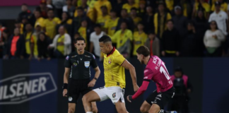 La jornada 19 de la LigaPro Ecuabet 2025 se disputó entre el viernes 4 y el lunes 7 de julio, dejando resultados que mantienen viva la pelea, tanto en la parte alta como en la baja de la tabla. El partido inaugural lo protagonizó Libertad, que venció 2-1 a Deportivo Cuenca en Loja, sumando tres puntos valiosos que le permiten seguir soñando con un cupo internacional.