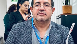 Hasta el 8 de agosto de 2025 pidió licencia sin sueldo el asambleísta Santiago Díaz para dedicarse a su defensa durante el proceso judicial dentro de una investigación por el presunto delito de violación a una menor de edad.