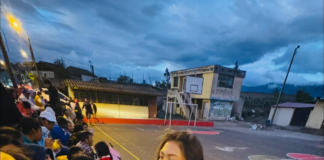 Lo que parecía un simple discurso de despedida se convirtió en una denuncia pública que, encendido el debate sobre los límites de la exposición pública, la violencia simbólica y el rol que desempeñan las autoridades ante casos de acoso.