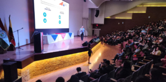 Riobamba fue sede del I Congreso Nacional de Mercado de Capitales, un evento académico y empresarial organizado por la Escuela Superior Politécnica de Chimborazo (ESPOCH), en el marco del proyecto: Fortalecimiento de la cultura financiera y bursátil de las PYMES y COACS de la provincia de Chimborazo.