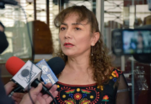 El 10 de julio de 2025, a través de un documento público dirigido a Mireya Sigchos, directora subrogante de la Casa de la Cultura Núcleo de Chimborazo, se solicitó que no se autorice el uso de las instalaciones de la institución para la rendición de cuentas de la asambleísta de la RC5 Patricia Núñez.