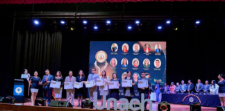 El 30 de junio, en un acto cargado de simbolismo, compromiso institucional y orgullo académico, la Universidad Nacional de Chimborazo (Unach) llevó a cabo la ceremonia de Reconocimiento a la Producción Científica y Méritos Académicos 2024, en homenaje a docentes, investigadores, personal administrativo y técnico que han contribuido significativamente al desarrollo del conocimiento y la innovación científica en el país.