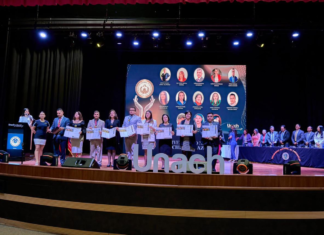 El 30 de junio, en un acto cargado de simbolismo, compromiso institucional y orgullo académico, la Universidad Nacional de Chimborazo (Unach) llevó a cabo la ceremonia de Reconocimiento a la Producción Científica y Méritos Académicos 2024, en homenaje a docentes, investigadores, personal administrativo y técnico que han contribuido significativamente al desarrollo del conocimiento y la innovación científica en el país.