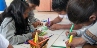 El Ministerio de Educación continúa con el proceso de inscripción para el nuevo año escolar en las regiones Sierra y Amazonía. Desde este 15 de julio hasta el sábado 20 de julio se desarrollará la fase de matrículas ordinarias para estudiantes que tienen hermanos ya matriculados en escuelas o colegios fiscales.