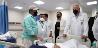 El presidente de la Federación Médica Ecuatoriana (FME), Santiago Carrasco, lanzó una fuerte advertencia sobre la situación crítica que vive el sistema de salud pública en Ecuador y exigió al Gobierno de Daniel Noboa que declare en emergencia al sector sanitario.