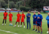 La situación deportiva del “Nacho” es crítica, con tres partidos consecutivos sin ganar y coqueteando con la zona baja de la tabla en la LigaPro, se suma ahora un conflicto institucional de fondo, los jugadores del primer plantel decidieron no presentarse a los entrenamientos en protesta por varios meses de sueldos adeudados.