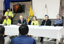 En un acto emotivo y de gran relevancia institucional, este miércoles se llevó a cabo una reunión ampliada entre representantes de la Policía Nacional, la Fiscalía y la Universidad Indoamérica, sede Latacunga, con el objetivo de formalizar su compromiso para la ejecución del proyecto “Alianza por la Justicia”.
