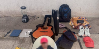 En el marco del Operativo Ordinario “Tsunami Antidelincuencial 8”, la Policía Nacional del Ecuador, a través de la Subzona de Policía Bolívar, logró este 1 de julio, la aprehensión de un ciudadano presuntamente vinculado a delitos de robo a domicilio, en el sector 15 de Mayo del cantón Guaranda.