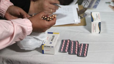 En respuesta a la creciente crisis de abastecimiento de medicinas en el sistema público de salud, la Fundación Jóvenes contra el Cáncer presentó el 30 de julio, una iniciativa solidaria destinada a apoyar a pacientes oncológicos en situación de vulnerabilidad.