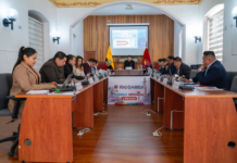 Riobamba tendrá un Bus Turístico Panorámico de dos pisos, una planificación que proyecta a la ciudad hacia una visión más moderna y dinámica del turismo. Esta noticia se concretó con la firma de una carta de compromiso entre el Gobierno Autónomo Descentralizado Municipal y la empresa Interángeles Tours Cía. Ltda.