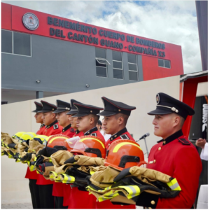 En un acto cargado de simbolismo, compromiso institucional y sentido de comunidad, el cantón Guano celebró el 18 de julio la inauguración oficial y la bendición de la Compañía X3 del Cuerpo de Bomberos, una nueva infraestructura que se suma al fortalecimiento operativo y logístico de esta institución de primera respuesta.