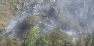 Un incendio forestal de rápida propagación, registrado la mañana del 30 de julio frente a la Unidad Educativa Pérez Guerrero, en el cantón Guano, provincia de Chimborazo, activó los protocolos de emergencia de las autoridades locales.