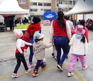 El 17 de julio, la Prefectura de Chimborazo, en coordinación con el Patronato Provincial, dio inicio oficial a las colonias vacacionales “Inti Camp 2025”, una propuesta gratuita que ofrece a la niñez de la provincia una alternativa educativa y recreativa durante la temporada de vacaciones.