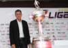 El 2 de julio de 2008, Liga Deportiva Universitaria de Ecuador cambió la historia del fútbol nacional para siempre al consagrarse campeón de la Copa Libertadores, en uno de los templos sagrados del fútbol. Diecisiete años después, esa gesta sigue siendo el techo y orgullo más grande del balompié ecuatoriano.