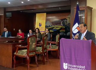 En el marco de su compromiso con la formación integral de sus estudiantes y la promoción del pensamiento crítico y creativo, la Universidad Tecnológica Indoamérica sede Latacunga llevó a cabo una serie de eventos académicos y culturales dirigidos a potenciar el desarrollo personal y profesional de la comunidad universitaria, en conmemoración de los 40 años de vida institucional de nuestra casa de estudios.