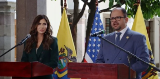 Kristi Noem es titular de la Secretaría de Seguridad Nacional del Gobierno de Donald Trump y mantuvo un diálogo con el presidente ecuatoriano Daniel Noboa, en el Palacio de Carondelet, en Quito.