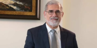 El exvicepresidente de la República y economista Alberto Dahik expresó su respaldo a la reestructuración del Estado anunciada por el presidente Daniel Noboa, la cual contempla una significativa reducción de cargos públicos y entidades gubernamentales.
