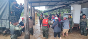 Las lluvias intensas en Ecuador han afectado a 2 158 personas desde el lunes 30 de junio de 2025, según reportó la Secretaría Nacional de Gestión de Riesgos (SNGR). En la región amazónica se reportan dos fallecidos tras inundaciones y deslaves, eventos que han generado preocupación en las comunidades y autoridades locales.