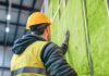 Instalación aislamientos en viviendas.A nivel mundial, la construcción y el diseño de viviendas ha dado un giro importante. El libro Shaping Tomorrow: Future Design & Architecture 2025-2026 anticipa cómo se adaptan las viviendas al futuro.