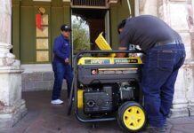 El Operador Nacional de Electricidad (Cenace) dispuso este miércoles, 2 de julio de 2025, la activación inmediata de grupos electrógenos de emergencia (GEE) en todo el país, como medida urgente frente a la salida de operación de varias centrales hidroeléctricas afectadas por las intensas lluvias en la región amazónica. La medida estará vigente hasta el viernes 4 de julio, a las 23:00