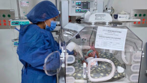 Doce recién nacidos fallecieron en la Unidad de Cuidados Intensivos Neonatales (UCIN) del Hospital Universitario de Guayaquil, según confirmó el Ministerio de Salud Pública en un comunicado emitido el 9 de agosto.