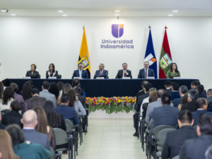 La Universidad Tecnológica Indoamérica celebró su cuadragésimo aniversario de vida institucional, en un acto conmemorativo que tuvo lugar en el auditorio del Campus Manuela Sáenz, en la ciudad de Ambato.