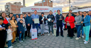 Una nueva cámara de videovigilancia fue instalada en el barrio Álamos 3 de Riobamba, como parte de un esfuerzo interinstitucional para reforzar la seguridad en una de las zonas con alta demanda de atención ciudadana.