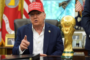 El sorteo del Mundial 2026, de Estados Unidos, México y Canadá, tiene fecha oficial, desde la Casa Blanca, Donald Trump, presidente del país anfitrión, y Gianni Infantino, presidente de la FIFA, anunciaron el sorteo para la competición más importante del fútbol, que será el 5 de diciembre.