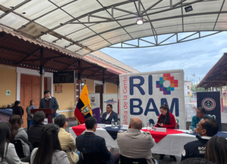 En la Plaza Arena de Riobamba se llevó a cabo el lanzamiento oficial de la agenda conmemorativa por el 11 de septiembre de 1830, fecha histórica que recuerda la aprobación de la primera Constitución del Ecuador y el nacimiento de la República.