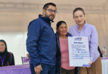 Un grupo de productoras de leche de la comunidad de Tahualag, en San Andrés, provincia de Chimborazo, ha dado un paso importante hacia el fortalecimiento de su economía y el desarrollo del sector agropecuario local. Gracias a la gestión del Ministerio de Agricultura y Ganadería (MAG), se concretó un acuerdo comercial con el Grupo Gloria Foods, que les permite vender leche de calidad a precios justos.