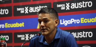 En el cierre de la Fecha 24 de la LigaPro, empataron 1-1 Deportivo Cuenca y Emelec, con una discutida actuación arbitral de Bryan Loayza, que volvió a dejar en entredicho al arbitraje ecuatoriano.