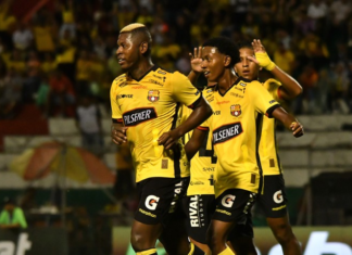 Barcelona Sporting Club continúa estirando el calendario festivo de su centenario con la confirmación de una nueva “Noche Amarilla” en la ciudad de Santo Domingo de los Tsáchilas. El evento será el próximo 6 de septiembre en el estadio Etho Vega, siendo la quinta parada de la denominada Gira Centenario.