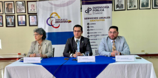 La Defensoría Pública, con el apoyo de la Dirección Provincial del Consejo de la Judicatura de Chimborazo, inauguró una nueva oficina destinada a la atención de casos de violencia y conflictos de familia. El espacio, más amplio y adecuado, busca responder a las necesidades de los usuarios que requieren asesoría y patrocinio legal en situaciones de vulnerabilidad.