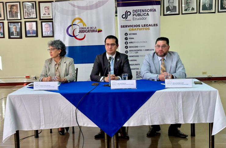La Defensoría Pública, con el apoyo de la Dirección Provincial del Consejo de la Judicatura de Chimborazo, inauguró una nueva oficina destinada a la atención de casos de violencia y conflictos de familia. El espacio, más amplio y adecuado, busca responder a las necesidades de los usuarios que requieren asesoría y patrocinio legal en situaciones de vulnerabilidad.