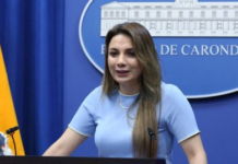 El presidente de la República, Daniel Noboa, firmó el 14 de agosto de 2025 los decretos ejecutivos que dan forma a la anunciada fusión de ministerios, medida que forma parte del denominado “plan de eficiencia administrativa” del Gobierno nacional.
