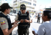 Con motivo del feriado del 10 de agosto, la Policía Nacional del Ecuador activará un despliegue grande con más de 55.000 servidores policiales que se distribuirán por todo el país en el marco de la campaña "Feriado con Acción y Compromiso", con el objetivo de mantener la seguridad, el orden público y la prevención del delito durante los días festivos.