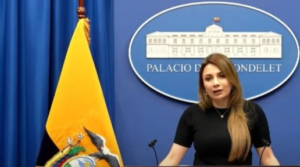 Carolina Jaramillo, vocera del Gobierno, informó que Ecuador recibió una propuesta de Estados Unidos para eliminar los aranceles sobre un listado específico de productos exportados al país norteamericano, reduciendo la sobretasa del 15% al 0%.