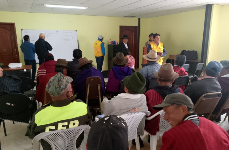 Las Asambleas del Presupuesto Participativo de Chimborazo, impulsadas por la Prefectura provincial, se desarrollaron en los cantones Guamote y Colta con la presencia de representantes de siete parroquias. Estos espacios de diálogo ciudadano permitieron deliberar y definir la asignación de una parte del presupuesto provincial hacia proyectos y programas considerados prioritarios en cada territorio.