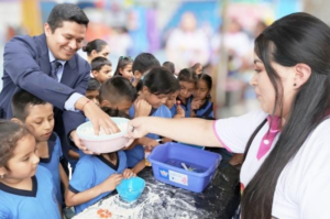 Con una explosión de colores, risas y creatividad, los cantones de Cumandá y Chunchi, en la provincia de Chimborazo, vivieron días inolvidables al ser sede de las Ferias Educativas "Un Espacio para la Educación Inicial".