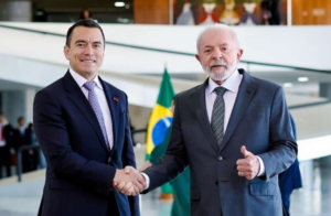 El presidente Daniel Noboa se reunió este lunes 18 de agosto de 2025 con su par brasileño, Luiz Inácio Lula da Silva, en el Palacio de Planalto, en Brasilia, para abordar una agenda conjunta que incluyó comercio exterior, cooperación, empleo, cambio climático, seguridad e inversiones.