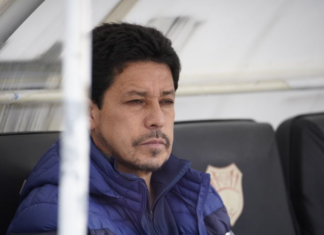 La eliminación de Mushuc Runa en los octavos de final de la Copa Sudamericana, a manos de Independiente del Valle, dejó más ruido fuera de la cancha, que dentro. El DT del Ponchito criticó el arbitraje femenino.