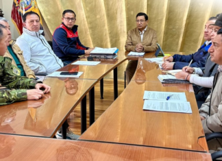 En una muestra de coordinación y compromiso por la seguridad ciudadana, durante la reciente Sesión de Concejo Municipal del cantón Guano, se dio la bienvenida al nuevo comandante del Grupo de Caballería Blindada N.º 31 “Machala”, TCRN EM Franklin Raúl Andrade Jaramillo.